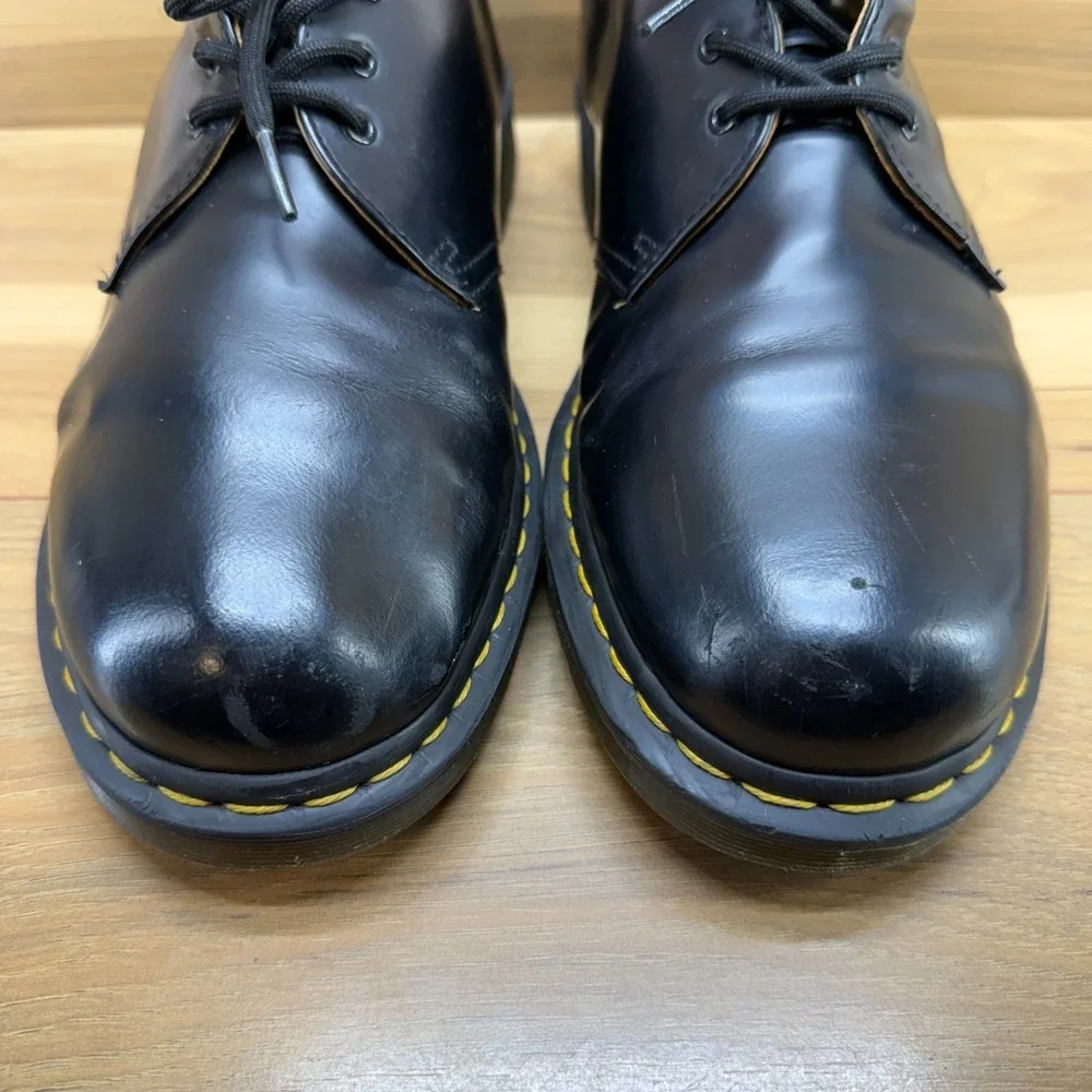Dr Martens Oxfords Black Leather Mens 11 Classic Business Casual Modern Punk Y2K